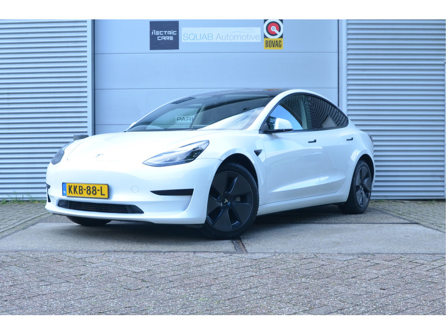 Tesla Model 3 Standard RWD Plus 60 kWh