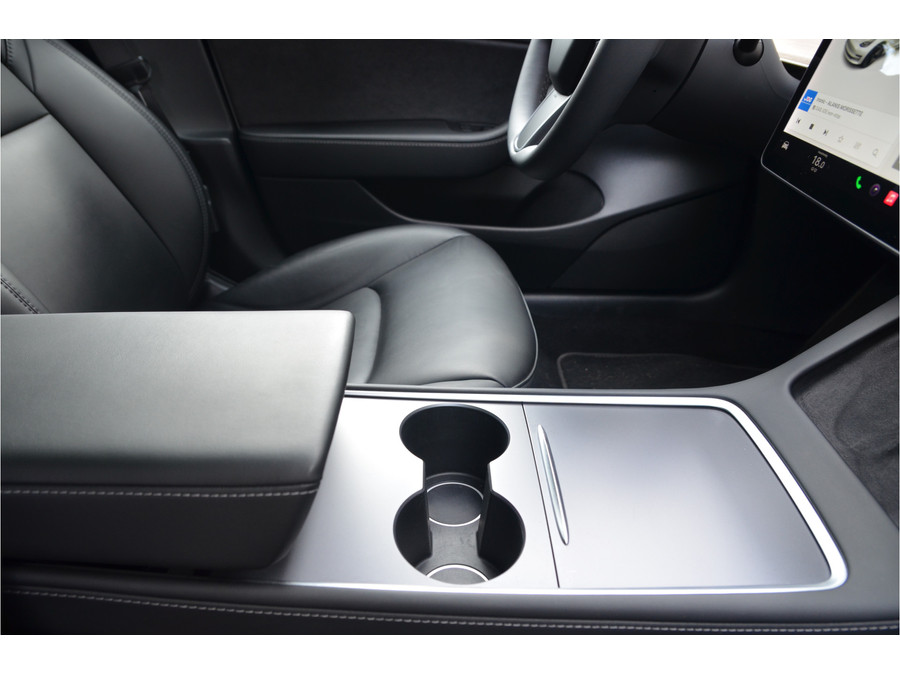Tesla Model 3 Standard RWD Plus 60 kWh