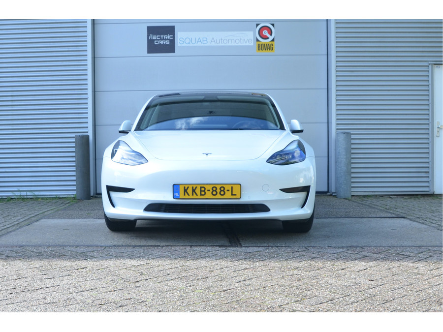 Tesla Model 3 Standard RWD Plus 60 kWh