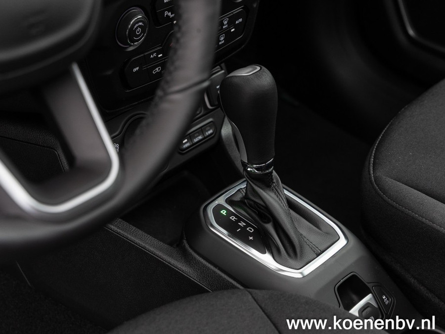 Jeep Renegade 4XE 240pk Auto PHEV North Star PANO / CLIMA / ADAPT. CRUISE