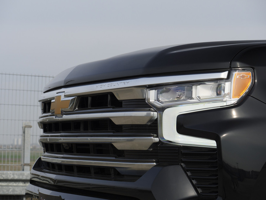 Chevrolet Silverado 1500 | Silverado | 6.2L V8 | High Country