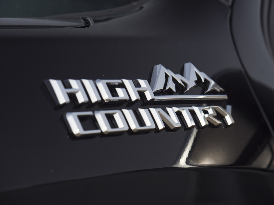 Chevrolet Silverado 1500 | Silverado | 6.2L V8 | High Country