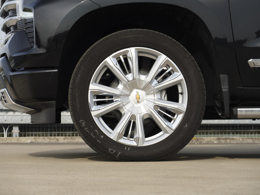 Chevrolet Silverado 1500 | Silverado | 6.2L V8 | High Country