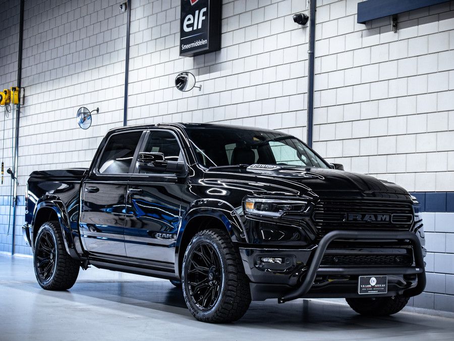 Dodge Ram 1500 Limited Night Edition