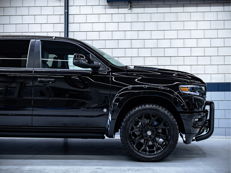 Dodge Ram 1500 Limited Night Edition