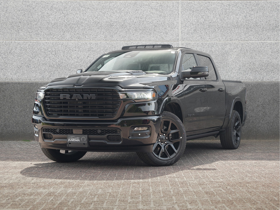 Dodge RAM 1500 Laramie Night SST Hurricane 426pk