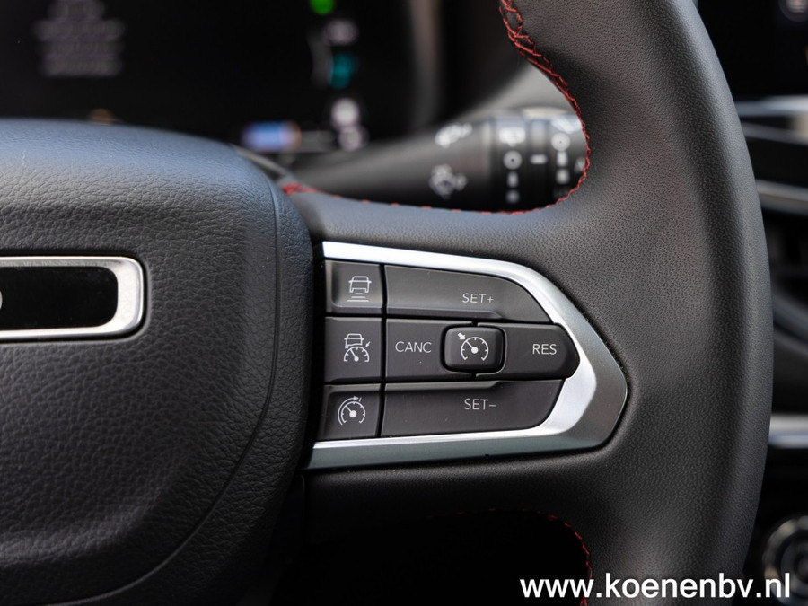 Jeep Compass 4xE 240pk 4x4 Autom. PHEV Trailhawk CLIMATE C. / PANO / CRUISE C.