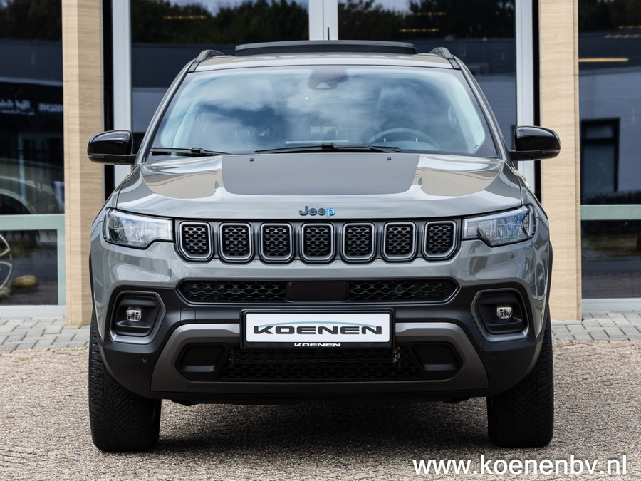 Jeep Compass 4xE 240pk 4x4 Autom. PHEV Trailhawk CLIMATE C. / PANO / CRUISE C.
