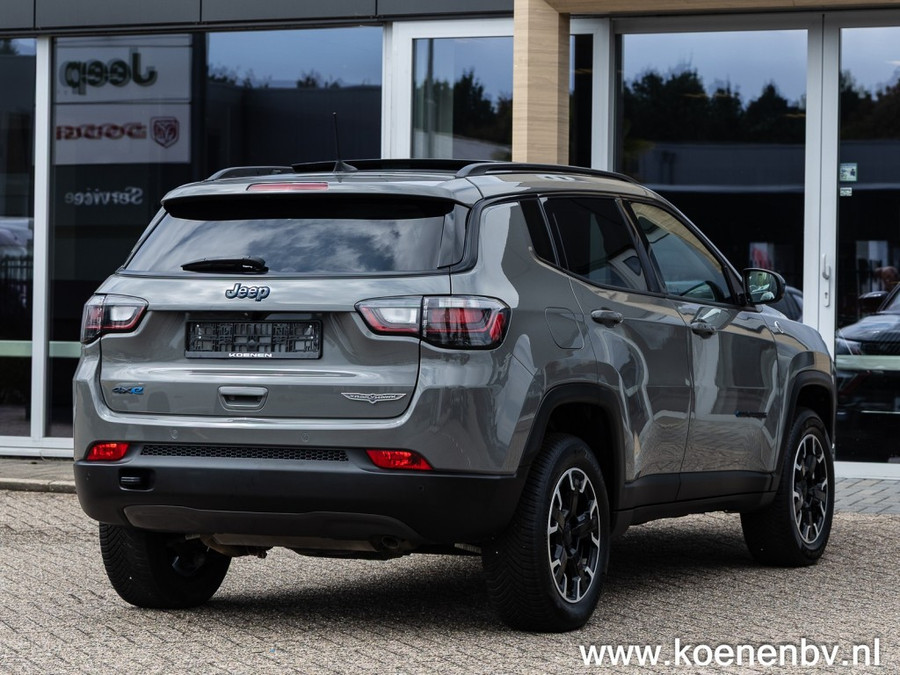 Jeep Compass 4xE 240pk 4x4 Autom. PHEV Trailhawk CLIMATE C. / PANO / CRUISE C.