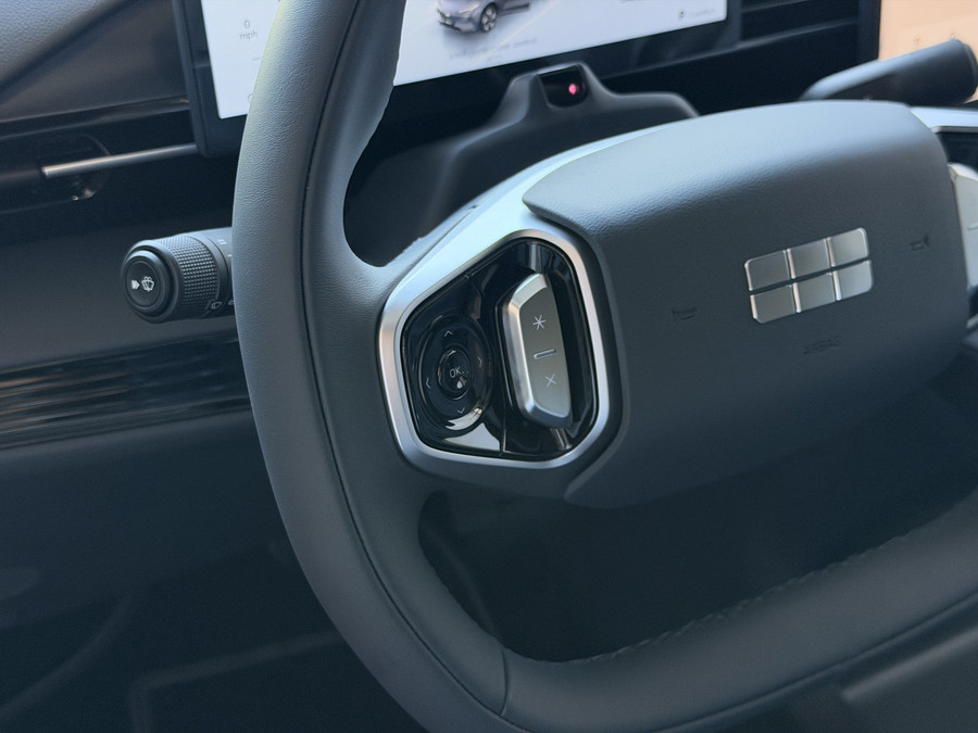 Geely E5 Pro+ 68 kWh | 475 km WLTP | Moonlight Silver 8 Jaar Garantie | 360° Camera | Warmtepomp | Leder | Bl