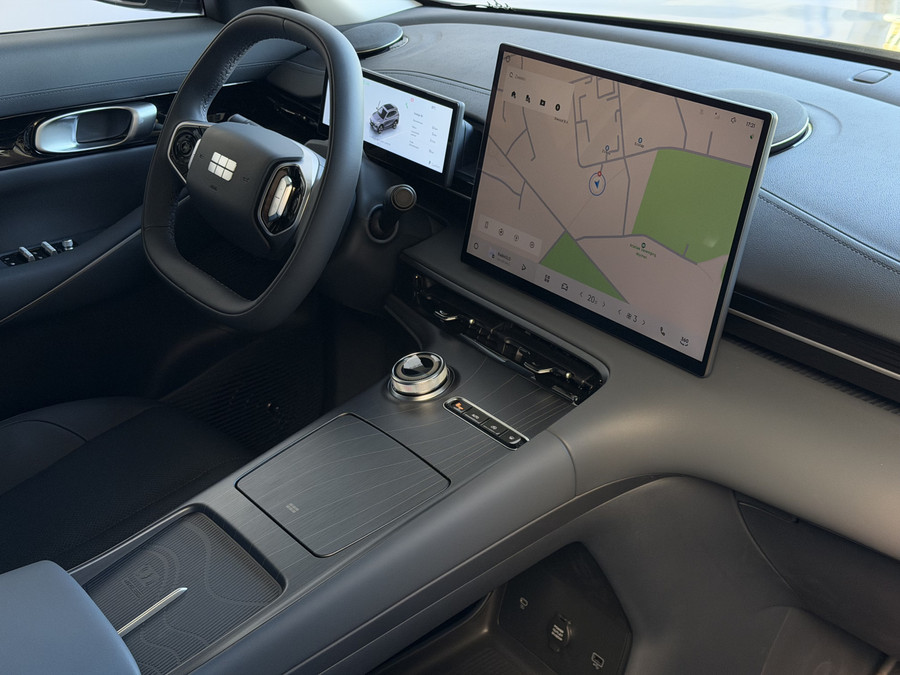 Geely E5 Pro+ 68 kWh | 475 km WLTP | Moonlight Silver 8 Jaar Garantie | 360° Camera | Warmtepomp | Leder | Bl