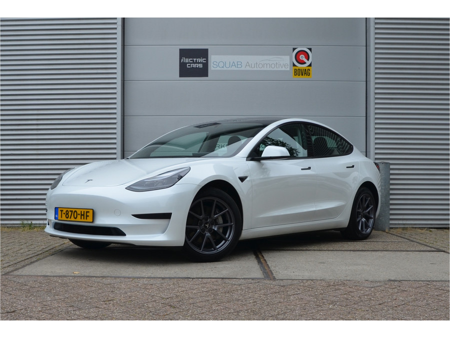 Tesla Model 3 Standard RWD Plus 60 kWh