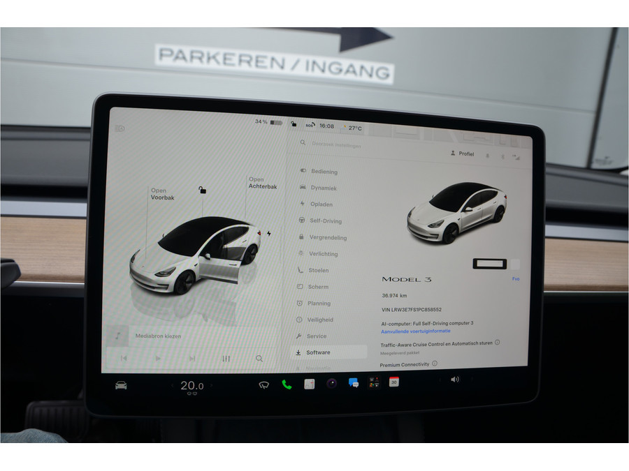 Tesla Model 3 Standard RWD Plus 60 kWh