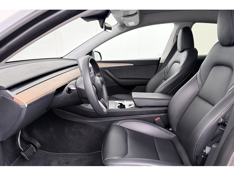 Tesla Model Y Long Range RWD 75 kWh (96%SOH)