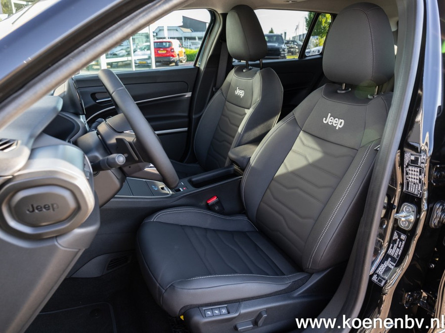 Jeep Avenger 1.2 E-Hybrid SUMMIT Auto. PANO / LEER / ENTERTAINMENT PACK