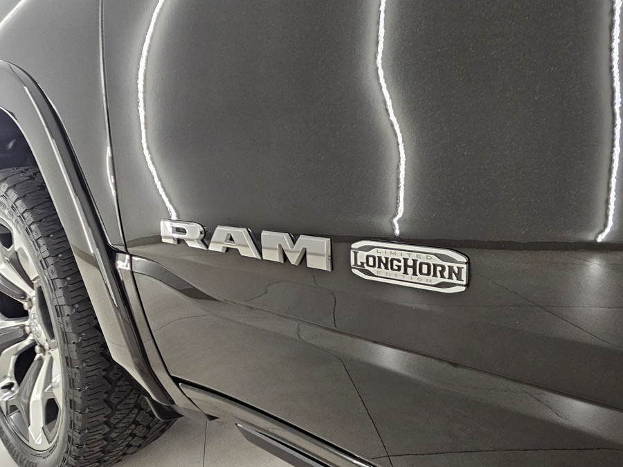 Dodge RAM Van 1500 5.7 V8 4x4 Crew Cab Limited Longhorn Full Option