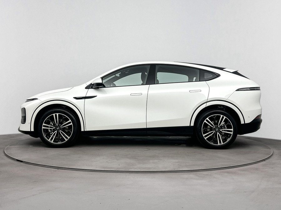 XPENG G6 RWD Standard Range 66 kWh