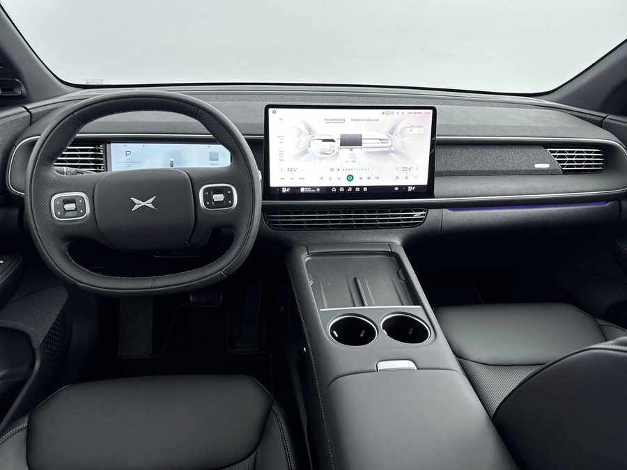 XPENG G6 RWD Standard Range 66 kWh