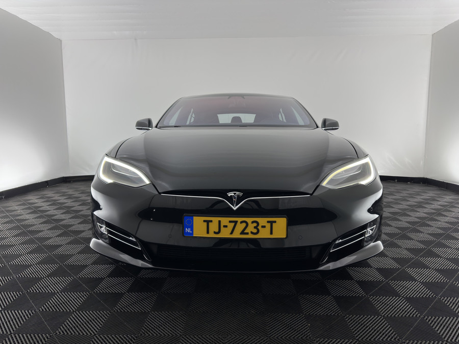 Tesla Model S 75D Base