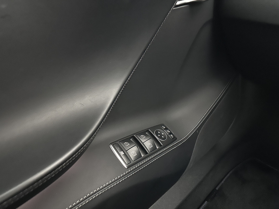 Tesla Model S 75D Base