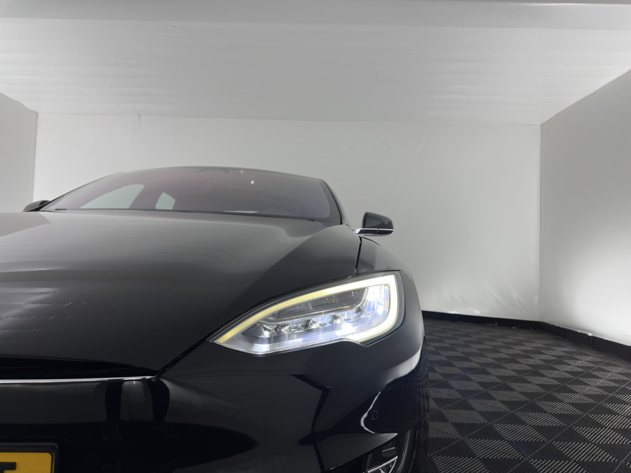 Tesla Model S 75D Base