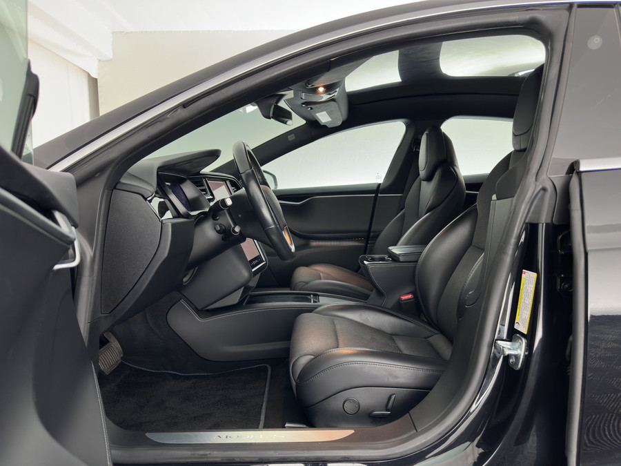 Tesla Model S 75D Base