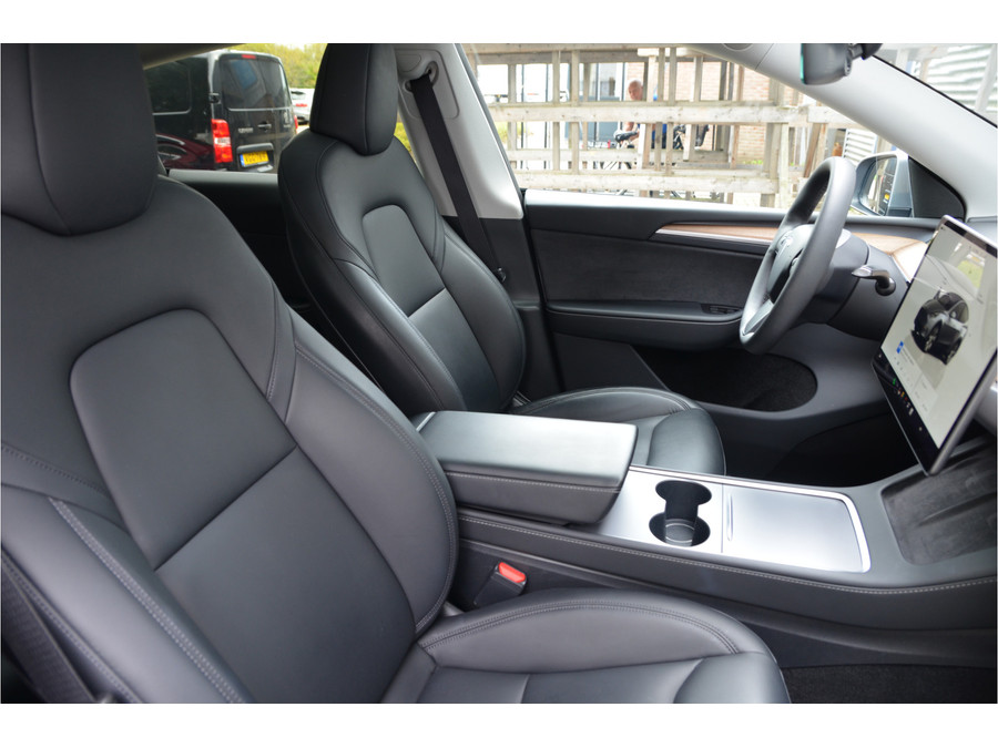 Tesla Model Y Long Range AWD 75 kWh