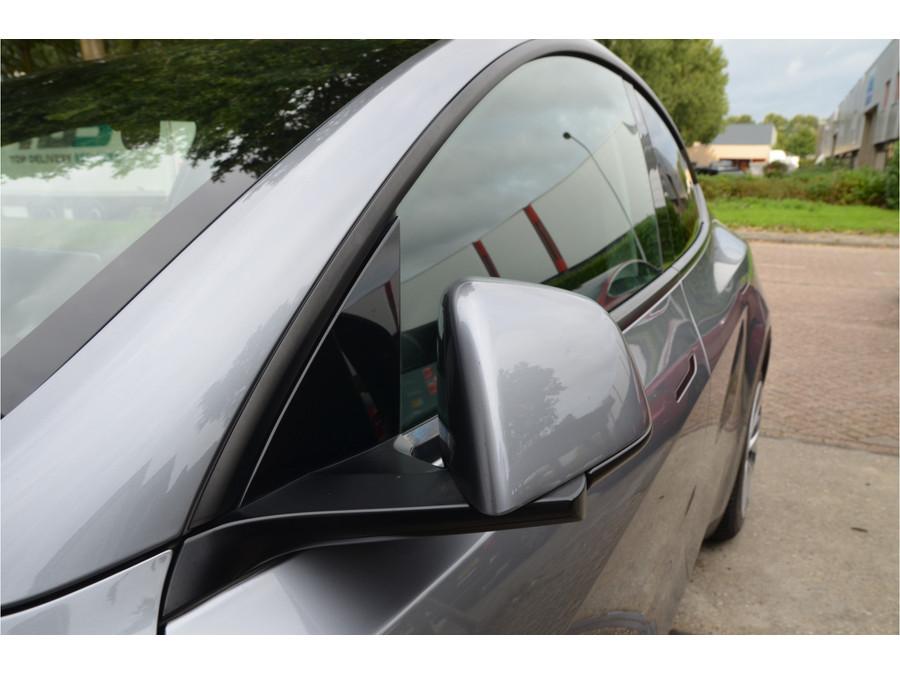 Tesla Model Y Long Range AWD 75 kWh