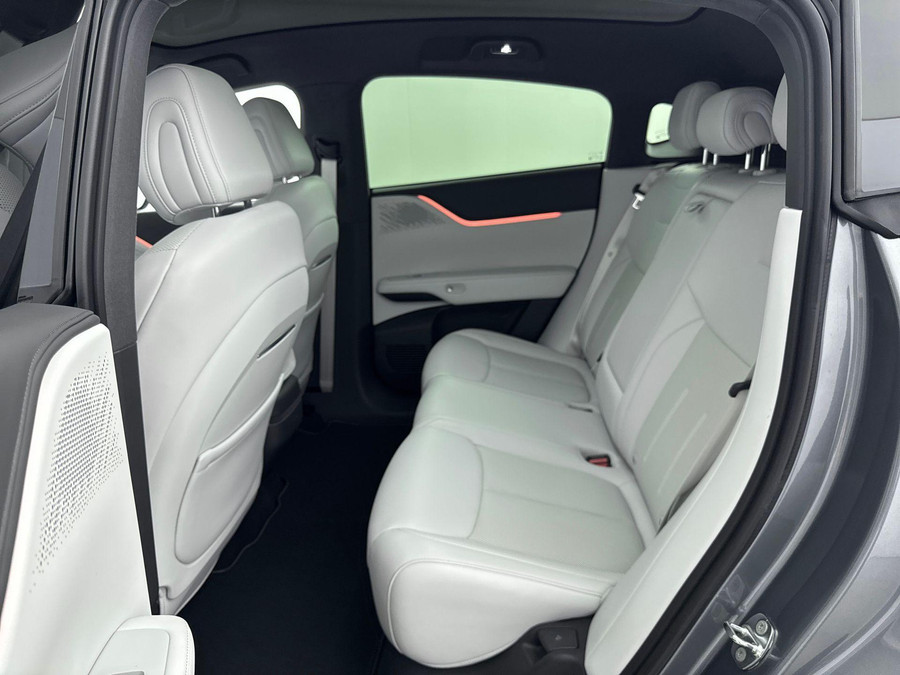 XPENG G6 RWD Long Range 80.8 kWh