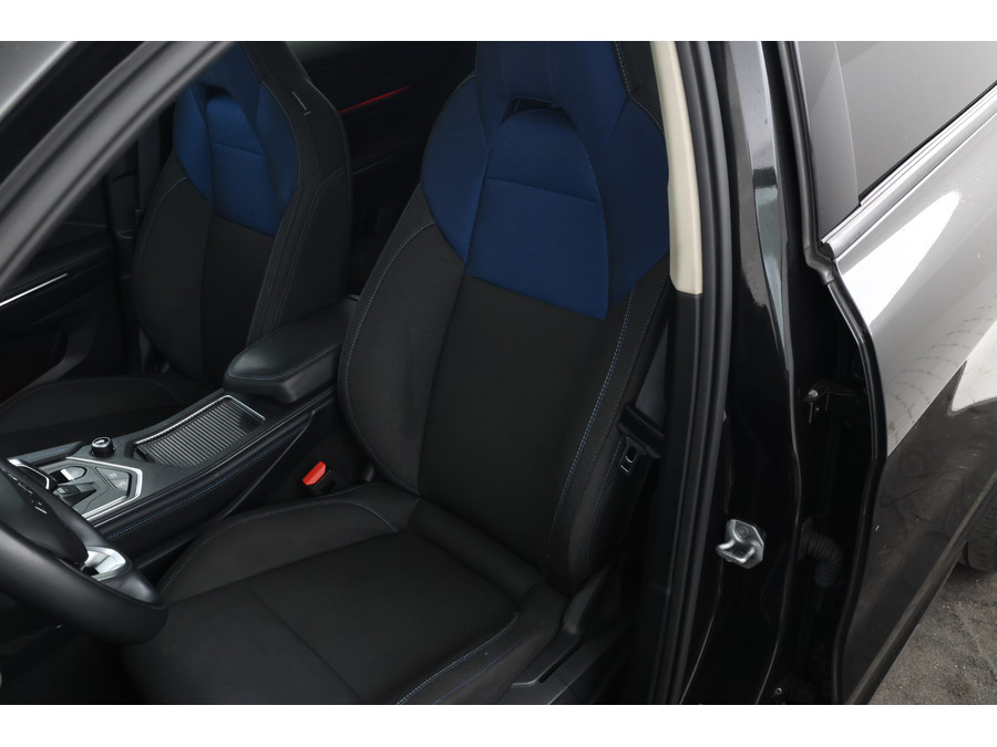 Lynk & Co 01 1.5