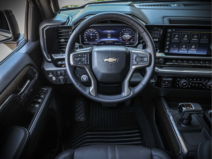 Chevrolet Silverado 1500 High Country | Black Ops Dark Ash M | Nieuw geleverd