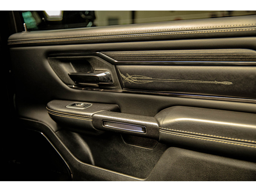 Dodge RAM 1500 5.7 V8 4x4 Crew Cab Limited
