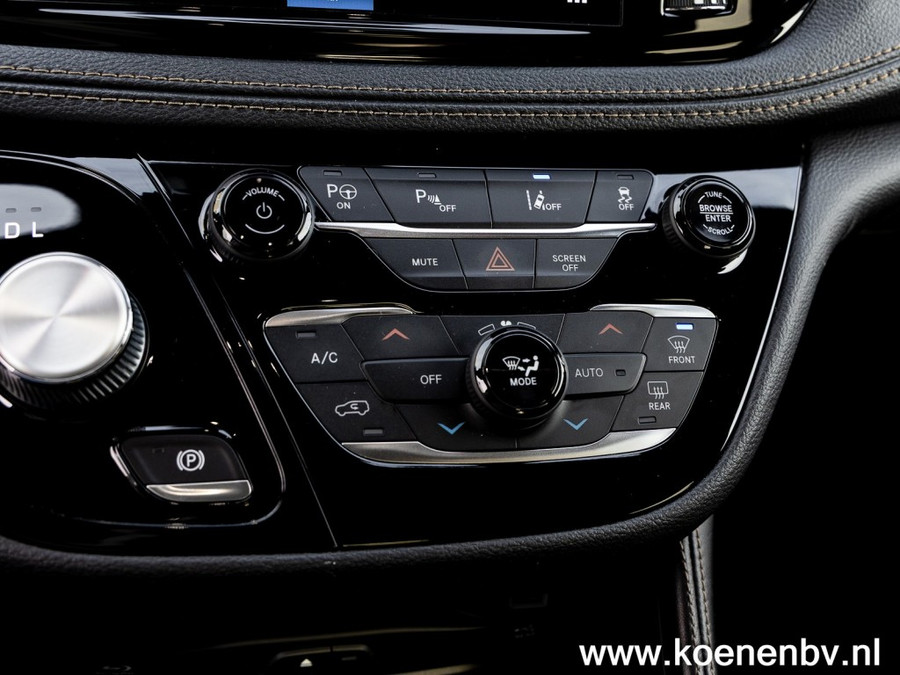 Chrysler Pacifica 3.6 V6 Plug-In Hybrid Pinnacle PANO / LEER / ADAPT. CRUISE