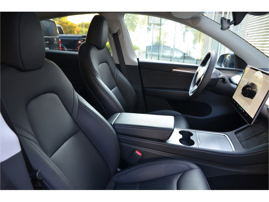 Tesla Model Y RWD 58 kWh