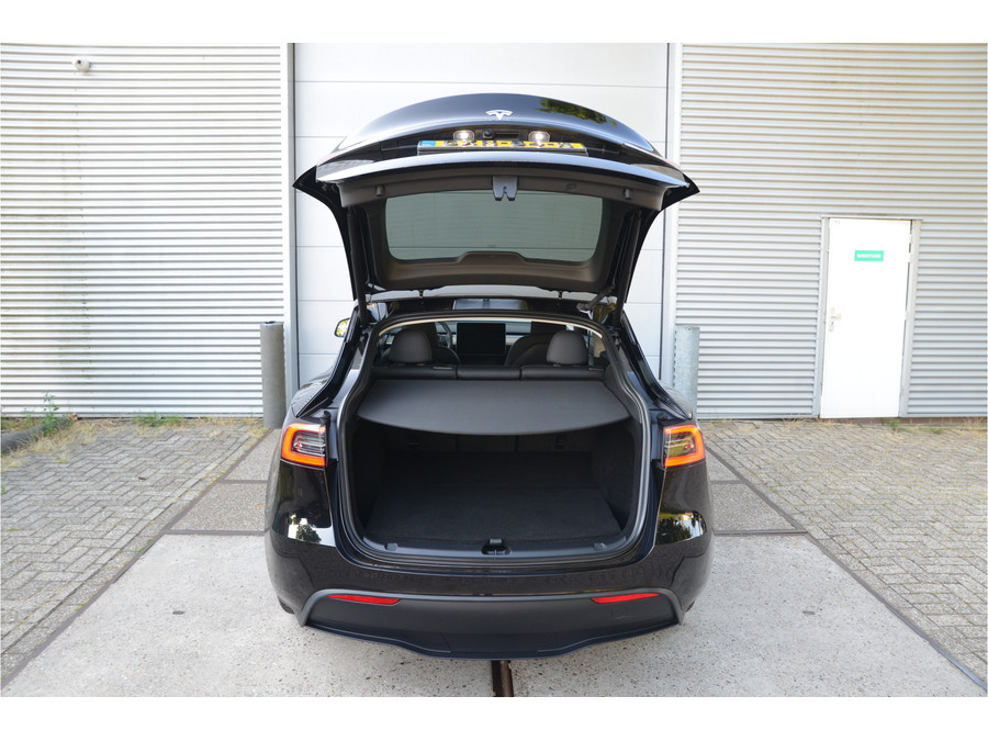Tesla Model Y RWD 58 kWh
