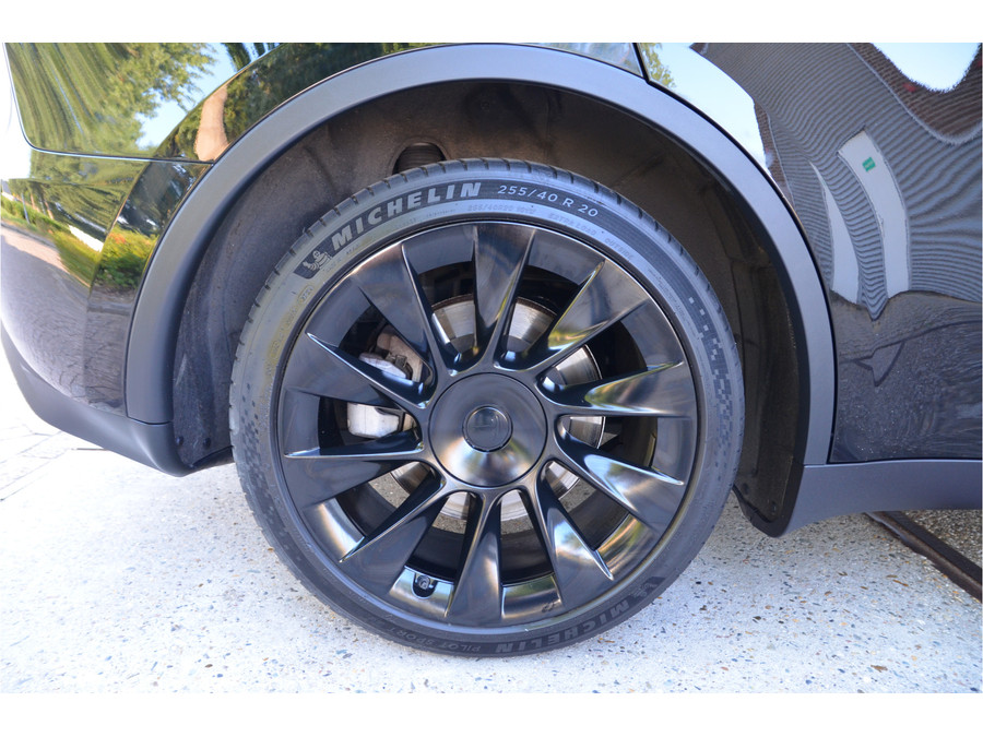 Tesla Model Y RWD 58 kWh