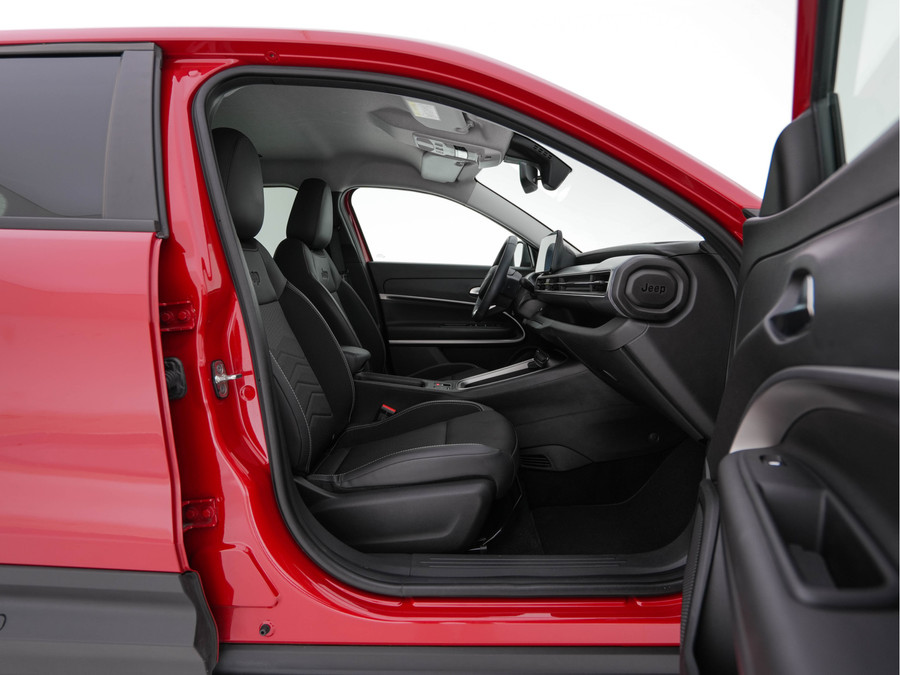 Jeep Avenger Summit 54 kWh [ 3-Fase ] {SOH-95%}