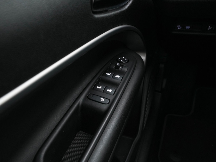 Jeep Avenger Summit 54 kWh [ 3-Fase ] {SOH-95%}