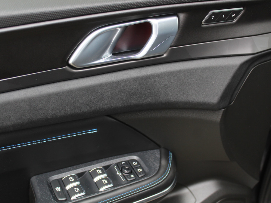 Lynk & Co 01 1.5 CLIMATE | 360CAMERA | NAVI | PANODAK | CARPLAY | LMV20 | PDC | WIFI | ADAPCRUISE