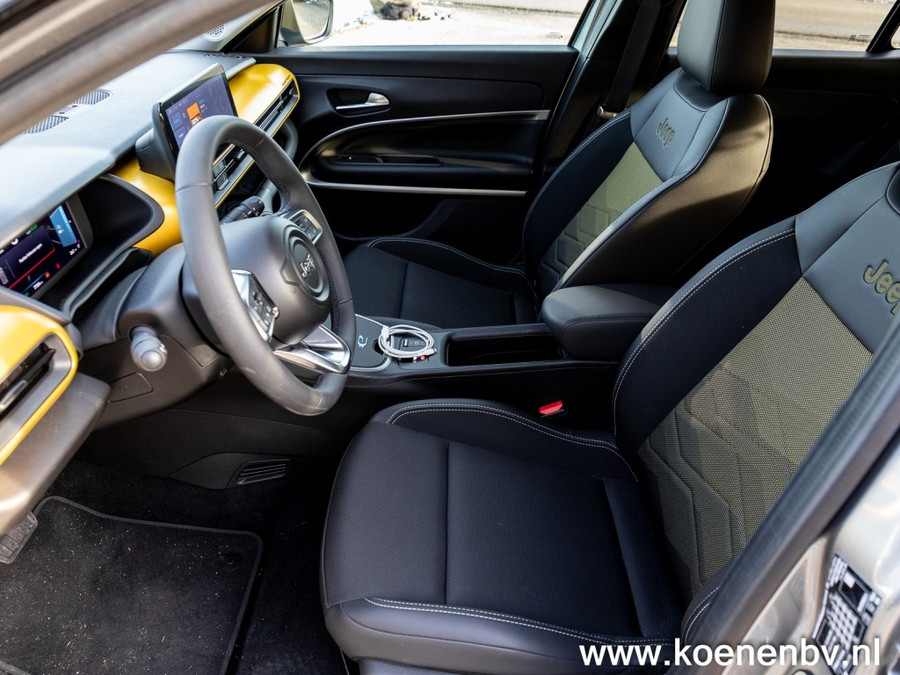 Jeep Avenger 1ST Edition 18 LM / NAVI / CLIMA / ADAPTIVE C.C.