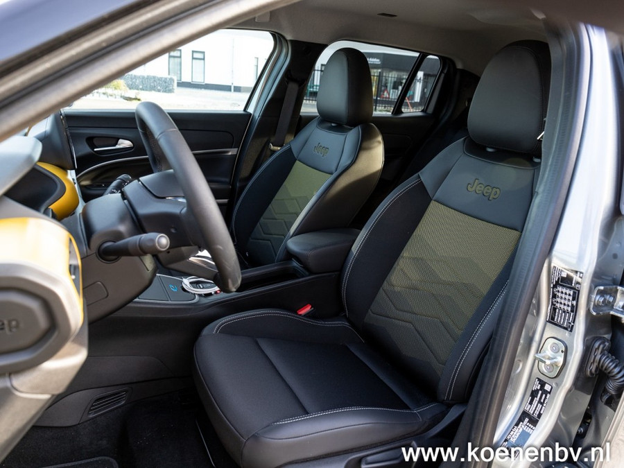Jeep Avenger 1ST Edition 18 LM / NAVI / CLIMA / ADAPTIVE C.C.