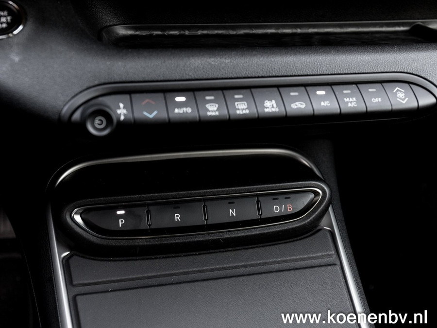 Jeep Avenger 1ST Edition 18 LM / NAVI / CLIMA / ADAPTIVE C.C.
