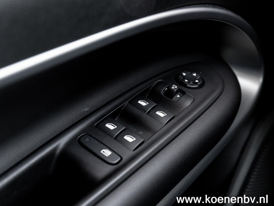 Jeep Avenger 1ST Edition 18 LM / NAVI / CLIMA / ADAPTIVE C.C.