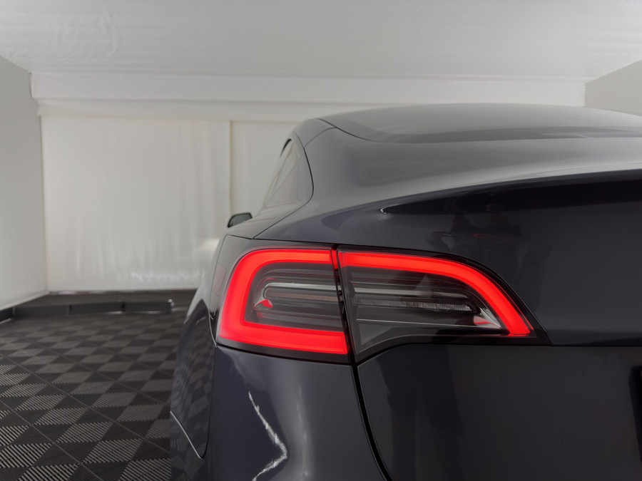 Tesla Model 3 Standard RWD Plus 60 kWh [3-Fase-11kW]