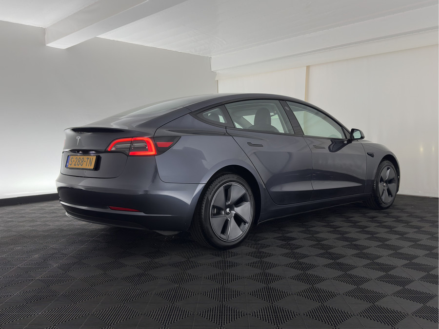Tesla Model 3 Standard RWD Plus 60 kWh [3-Fase-11kW]