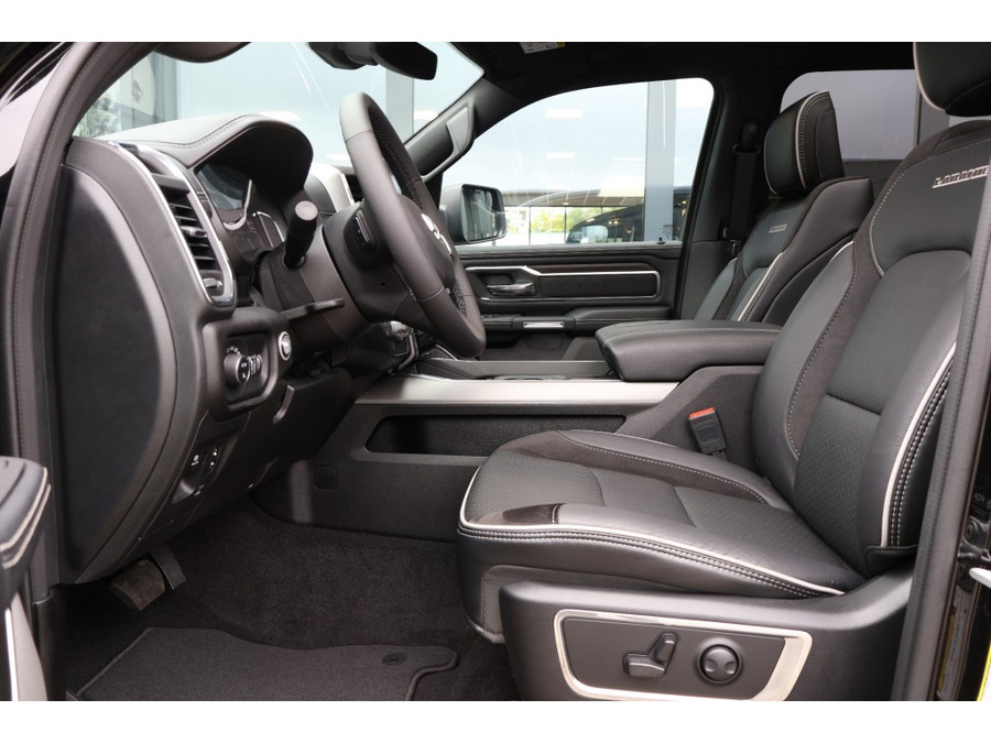 Dodge RAM 1500 3.0 SST LARAMIE SPORT NIGHT / Laadbakdeksel + Trekhaak