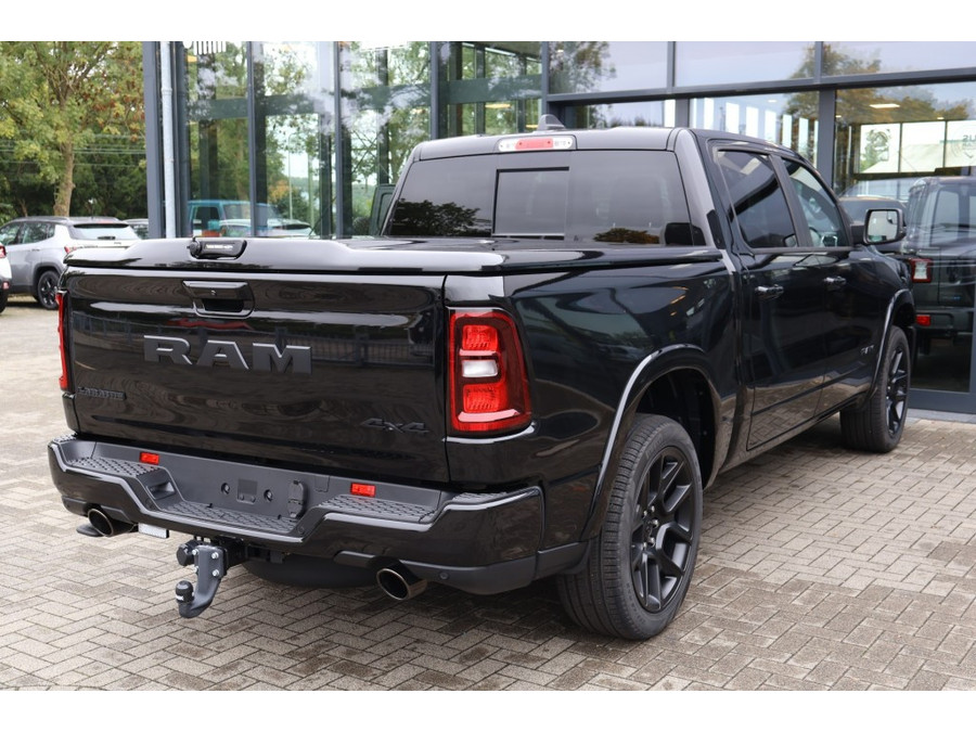 Dodge RAM 1500 3.0 SST LARAMIE SPORT NIGHT / Laadbakdeksel + Trekhaak