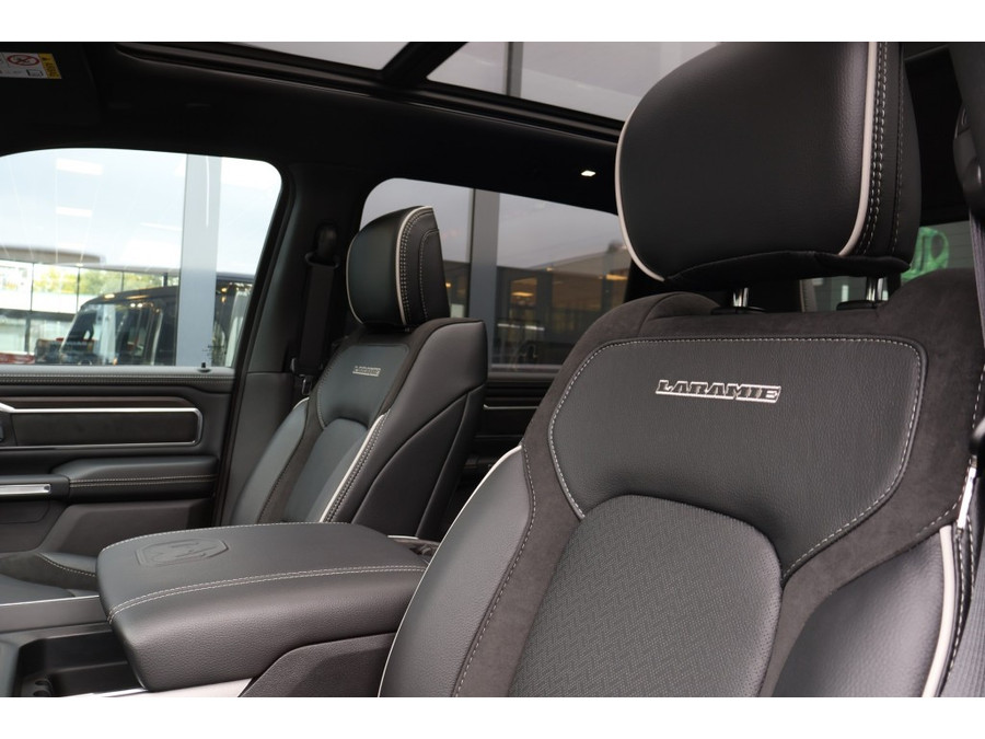 Dodge RAM 1500 3.0 SST LARAMIE SPORT NIGHT / Laadbakdeksel + Trekhaak