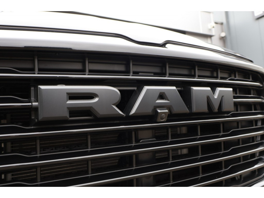 Dodge RAM 1500 3.0 SST LARAMIE SPORT NIGHT / Laadbakdeksel + Trekhaak