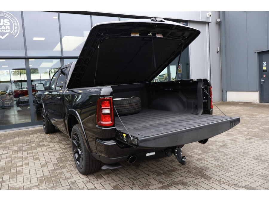 Dodge RAM 1500 3.0 SST LARAMIE SPORT NIGHT / Laadbakdeksel + Trekhaak